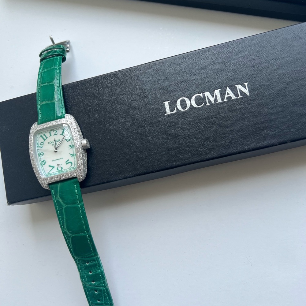 Locman Italy quartz chrono unisex watch w diamonds plus Extra black band.
